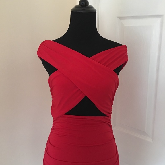 Guess Dresses & Skirts - Red Bodycon Dress